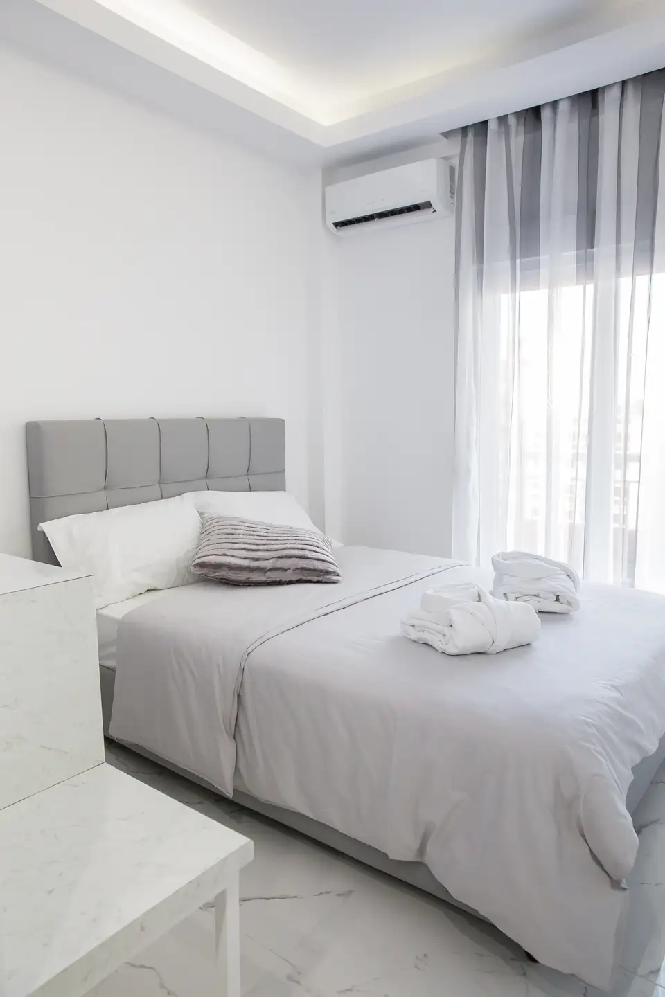 Petite Palace 7